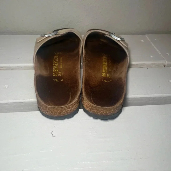 Birkenstock Madrid womens white slide sandals size 9 - Picture 7 of 10